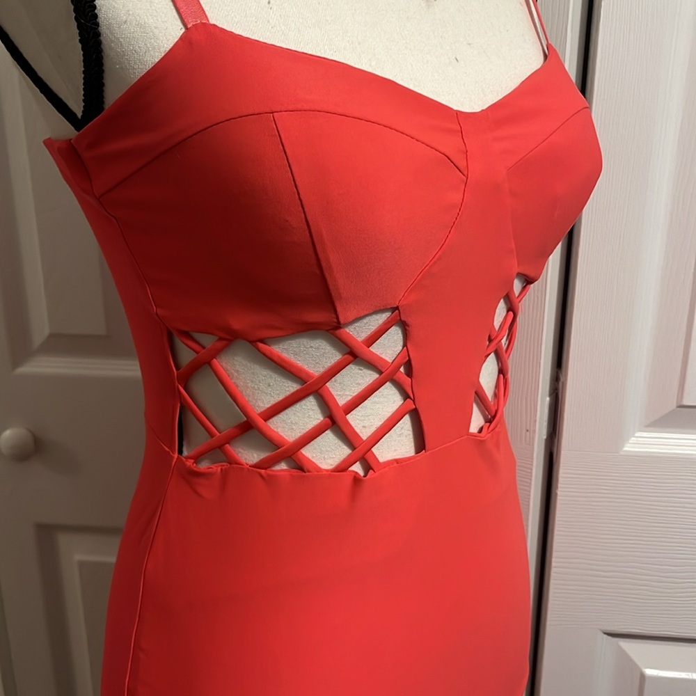 Bodycon Dress - Picture 3 of 6